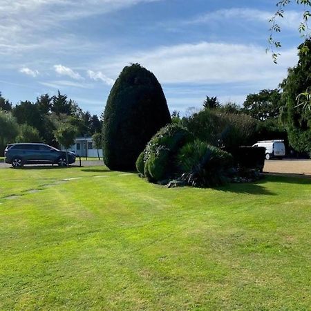 Lovely 4 Berth Chalet In The Coastal Village Of Heacham, Ref 92018Cs Extérieur photo